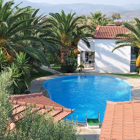 Houdis Houses Parálion Ástros エクステリア 写真
