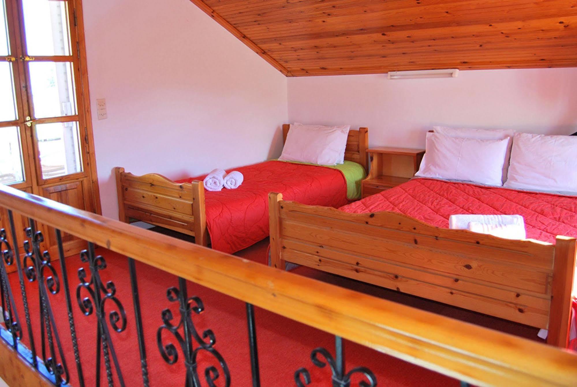 Houdis Houses Parálion Ástros エクステリア 写真